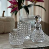 تنگ دستساز سری ALLEGRA-VSK با جزئیات دقیق و ظریف