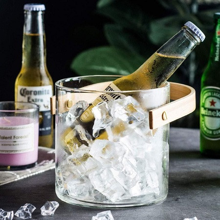 یخدان شیشهای پیرکس مدل CH-134213 با بدنه مقاوم و طراحی ساده