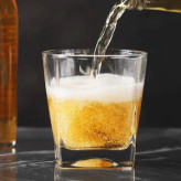 تصویر نیم لیوان شفاف و ساده پاشاباغچه مدل کاره کد 41280 با طراحی کاربردی