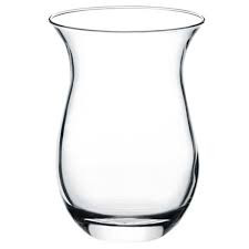 استکان شفاف و کمرباریک پاشاباغچه مناسب سرو چای به سبک ترکی