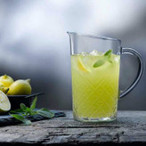 پارچ بلور مقاوم و شفاف پاشاباغچه مناسب سرو آب، شربت و نوشیدنیهای سرد