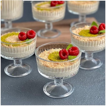 ست دو عددی بستنی‌ خوری پایه‌دار پاشاباغچه – جنس شیشه‌ای شفاف