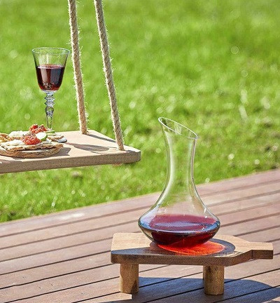 نمای نزدیک بدنه و طراحی پارچ شیشهای پاشاباغچه مدل Celebration