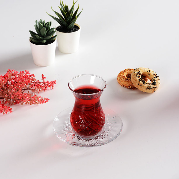 سرویس ۶ عدد استکان و ۶ عدد نعلبکی شیشهای مدل Timeless برند پاشاباغچه