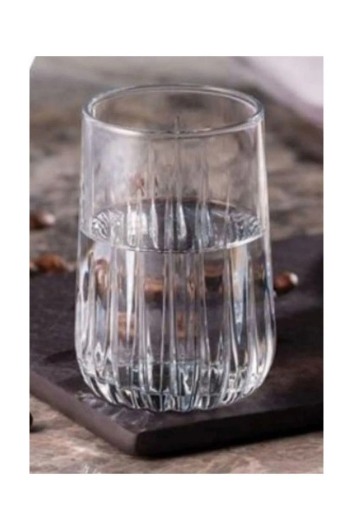 استکان شیشهای پاشاباغچه مدل NOVA با طراحی مدرن