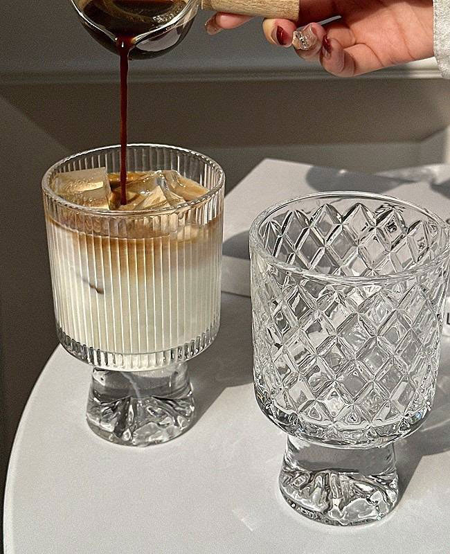 دسرخوری شفاف و لوکس DELI GLASS با طراحی مدرن و تراش‌های خاص