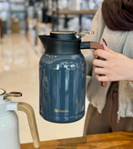 5. فلاسک شیک Feenik با طراحی مدرن و بدنه مقاوم