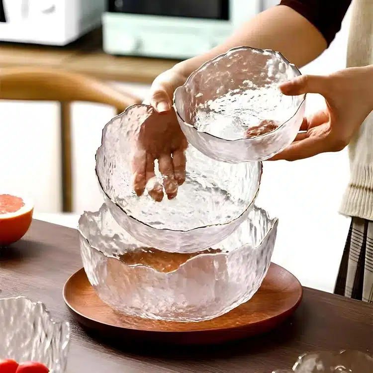 لب طلایی براق کاسه بلور دفرمه وارداتی