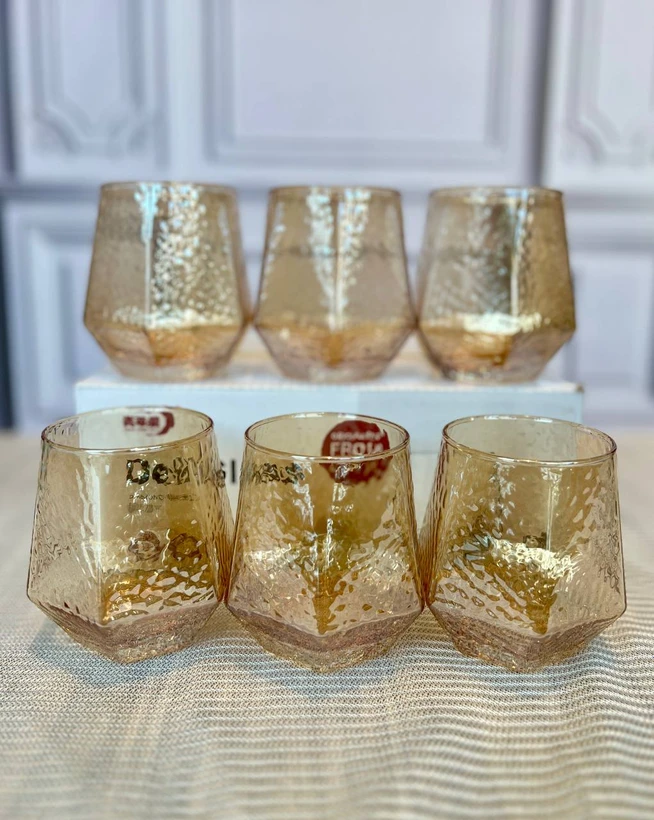 3. ست ۶ عددی لیوان ۶ ضلعی رنگ شامپاینی Deli Glass برای پذیرایی