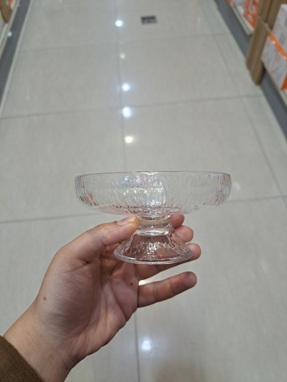 طراحی سه طرح متفاوت دسرخوری شیشهای Deli Glass