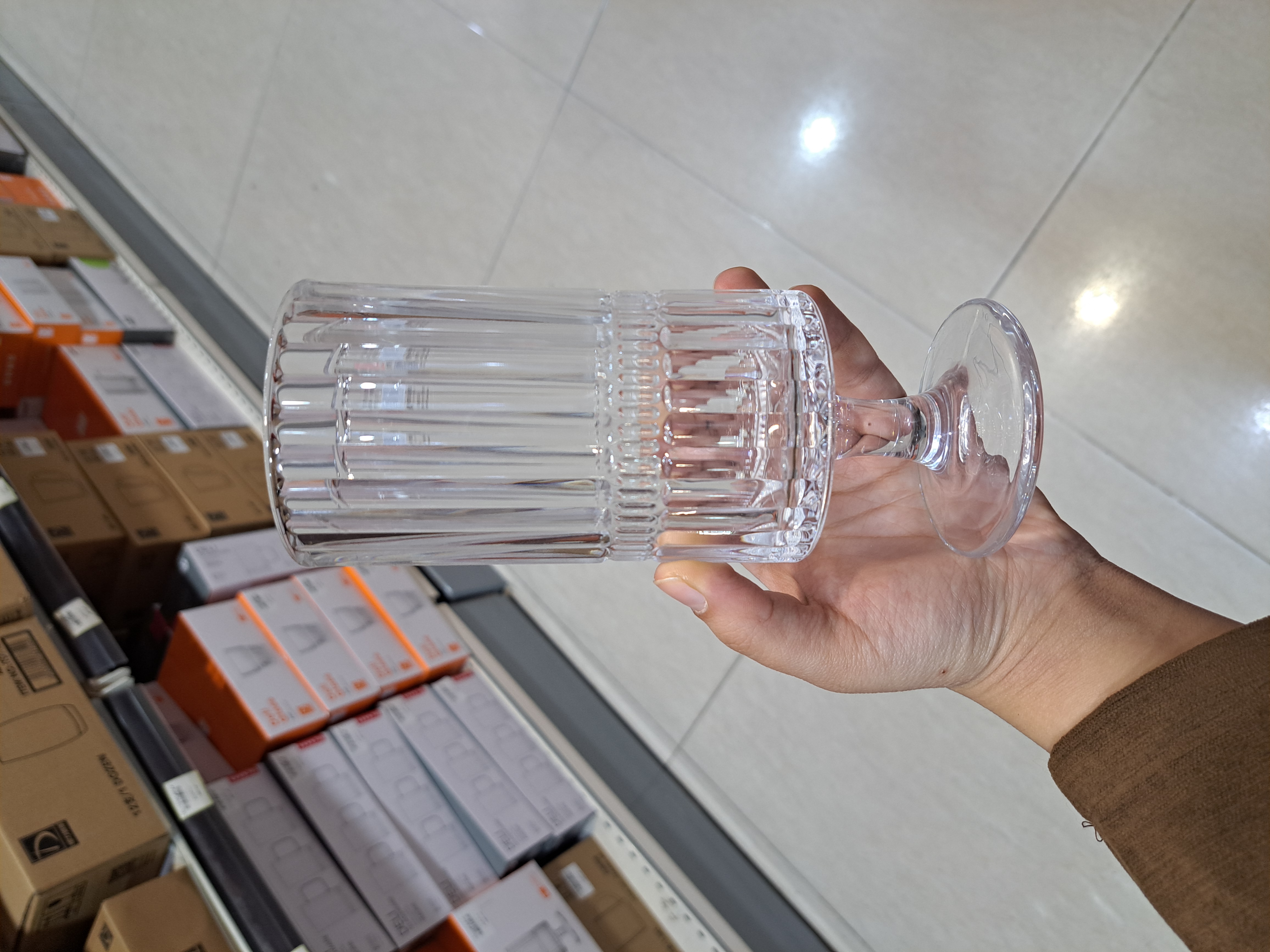 گیلاس شیشه‌ای مقاوم شیاردار مدل Deli Glass