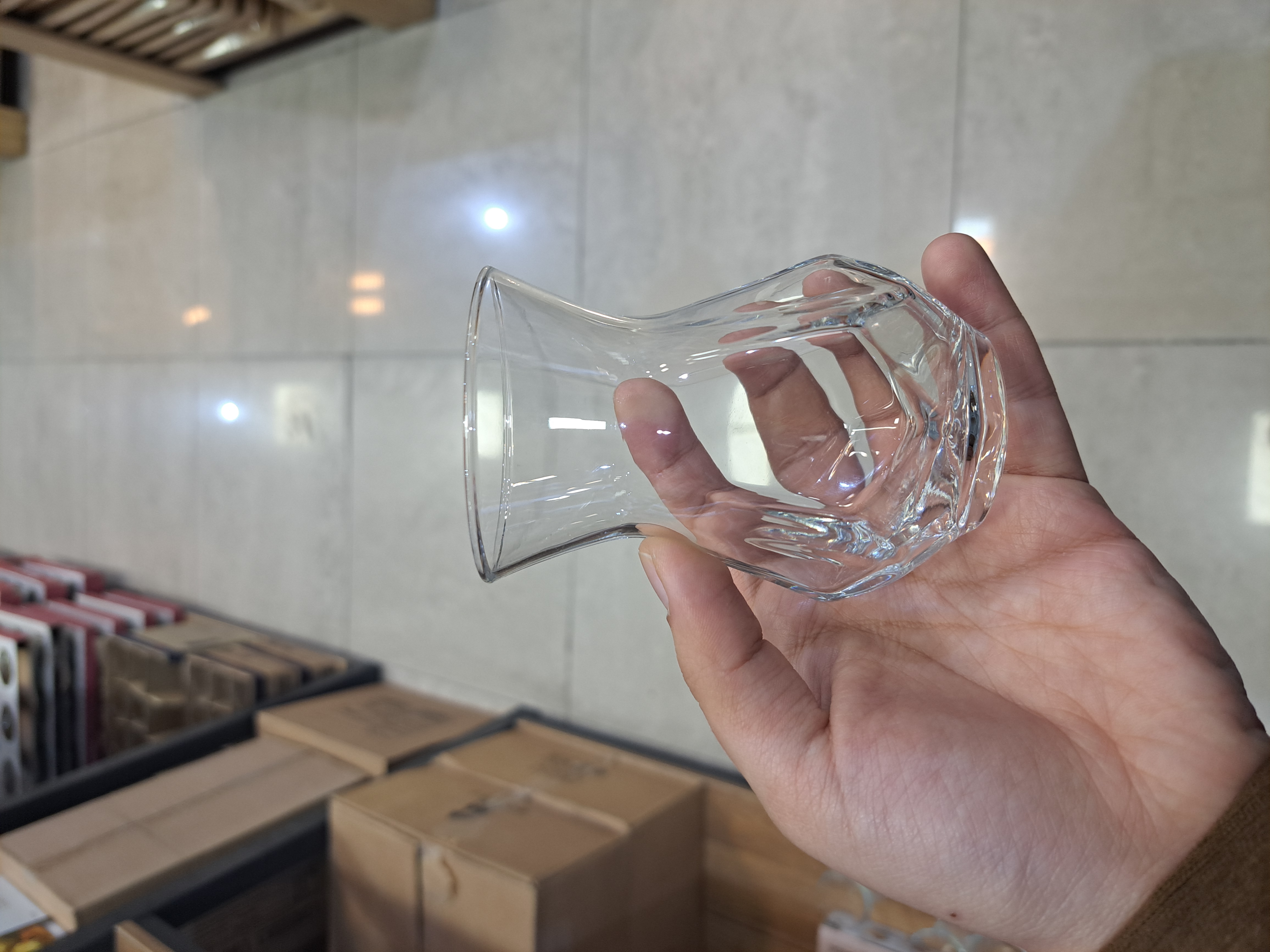 استکان و نعلبکی شیشه‌ای لاو LAV مدل ترکیه‌ای