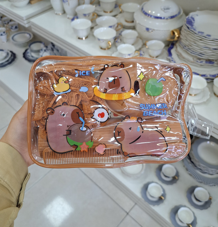 ست حمام مسافرتی وارداتی با کیف نگهدارنده